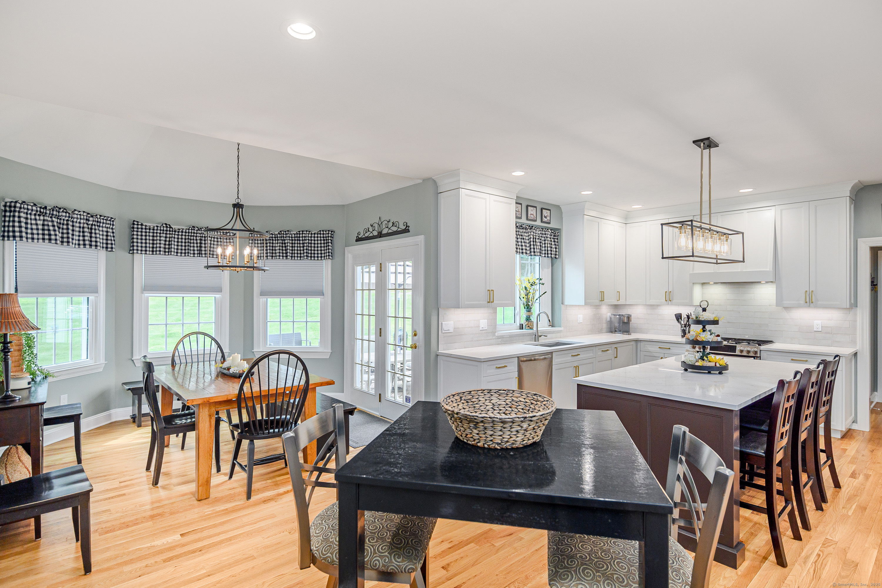 4 Shoreview, Danbury, Connecticut 06811