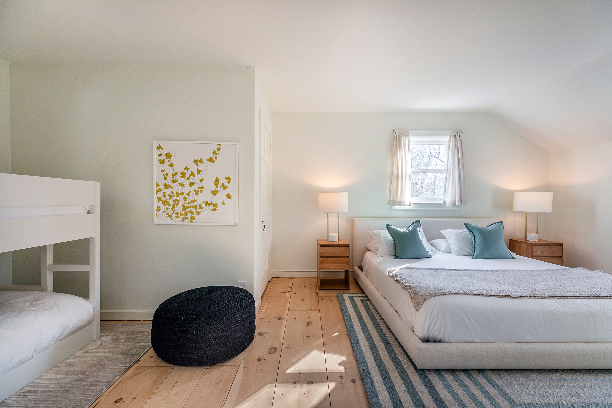 56 Mount Tom, Morris, Connecticut 06763