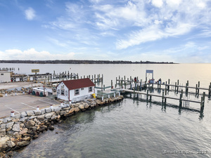 Homes for sale in Groton, CT | 11 Pearl St, Groton, CT 06340 | MLS# 24099213