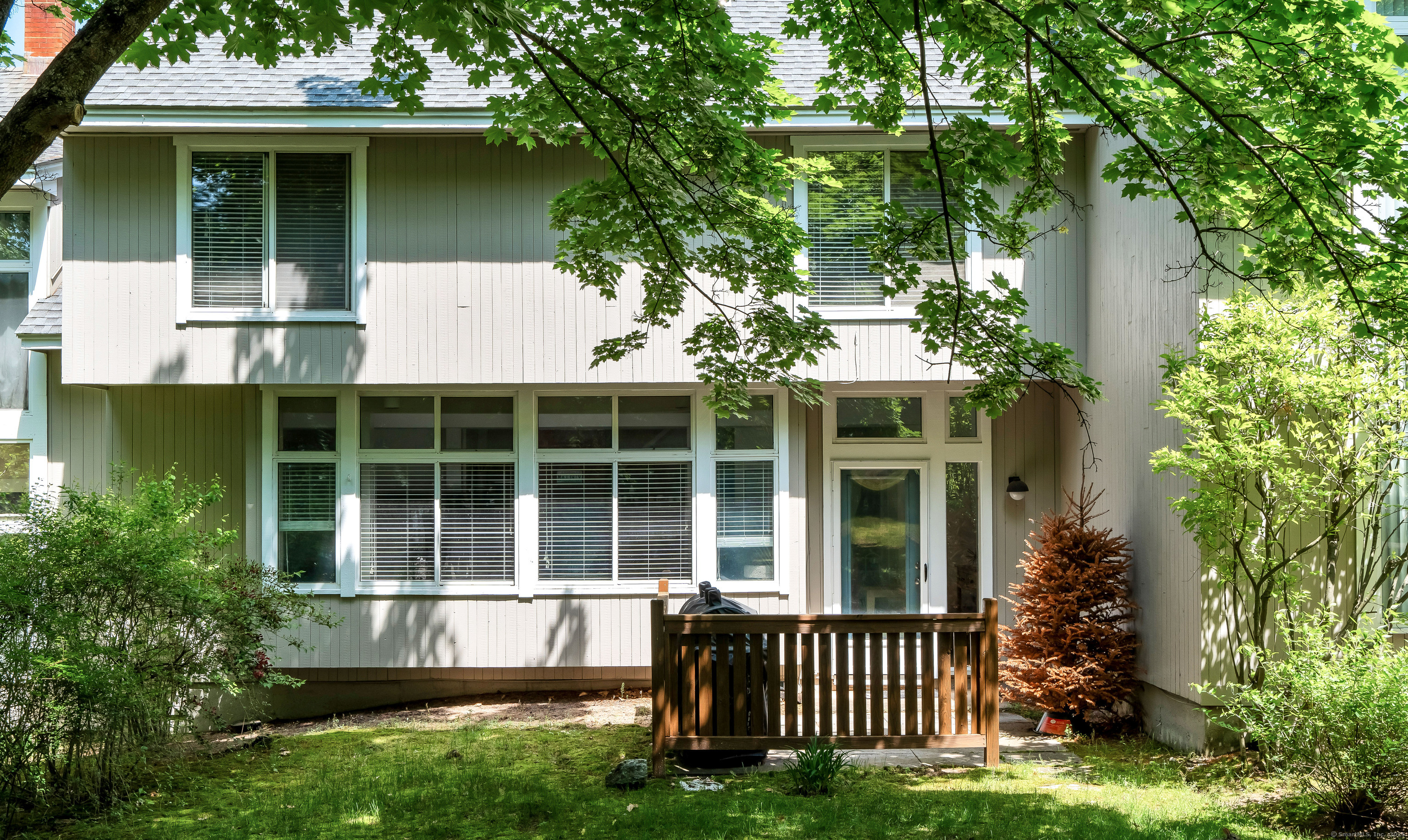 4 Pepperidge Court Simsbury CT