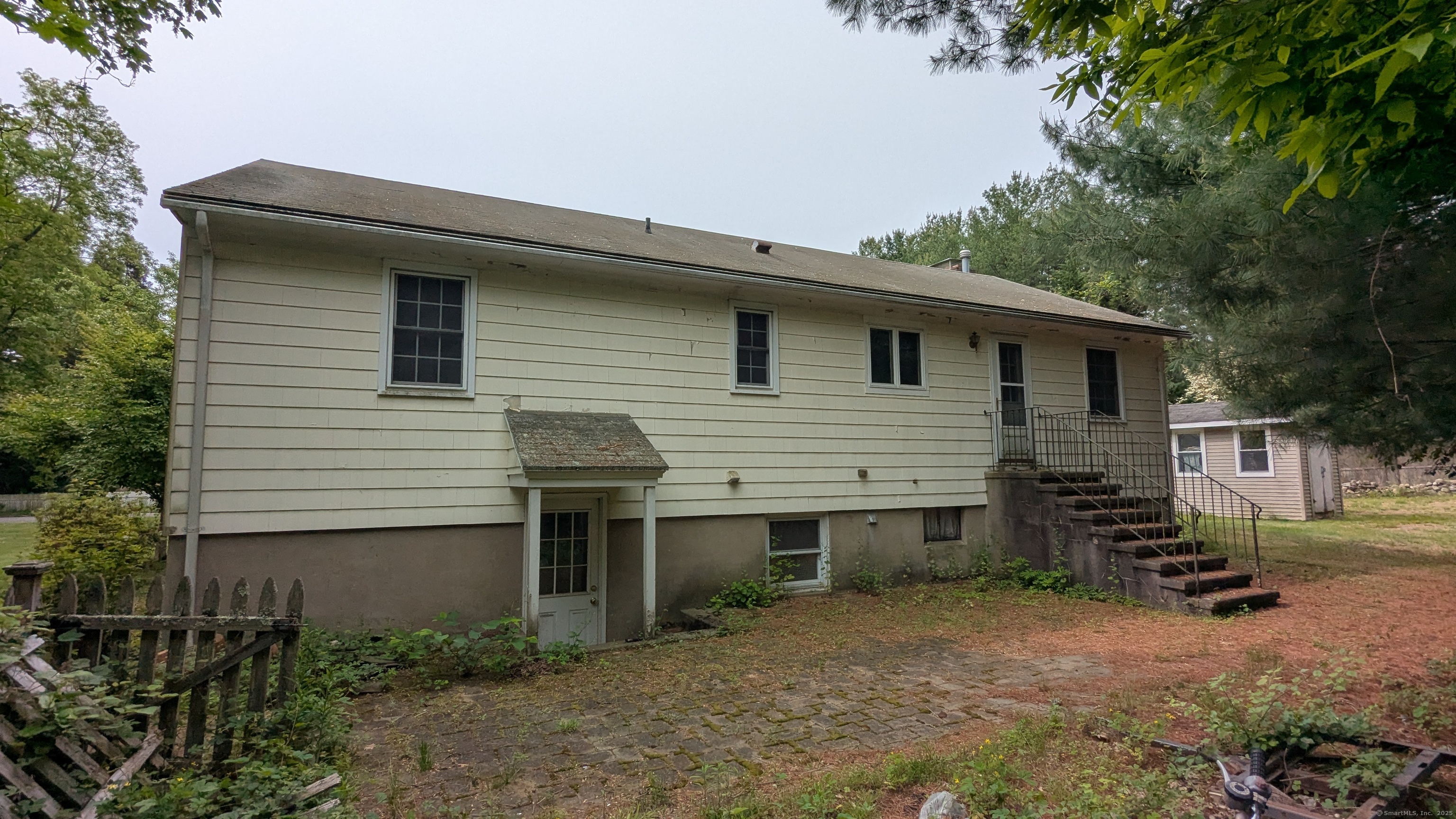 11 Twin Brooks, Fairfield, Connecticut 06824