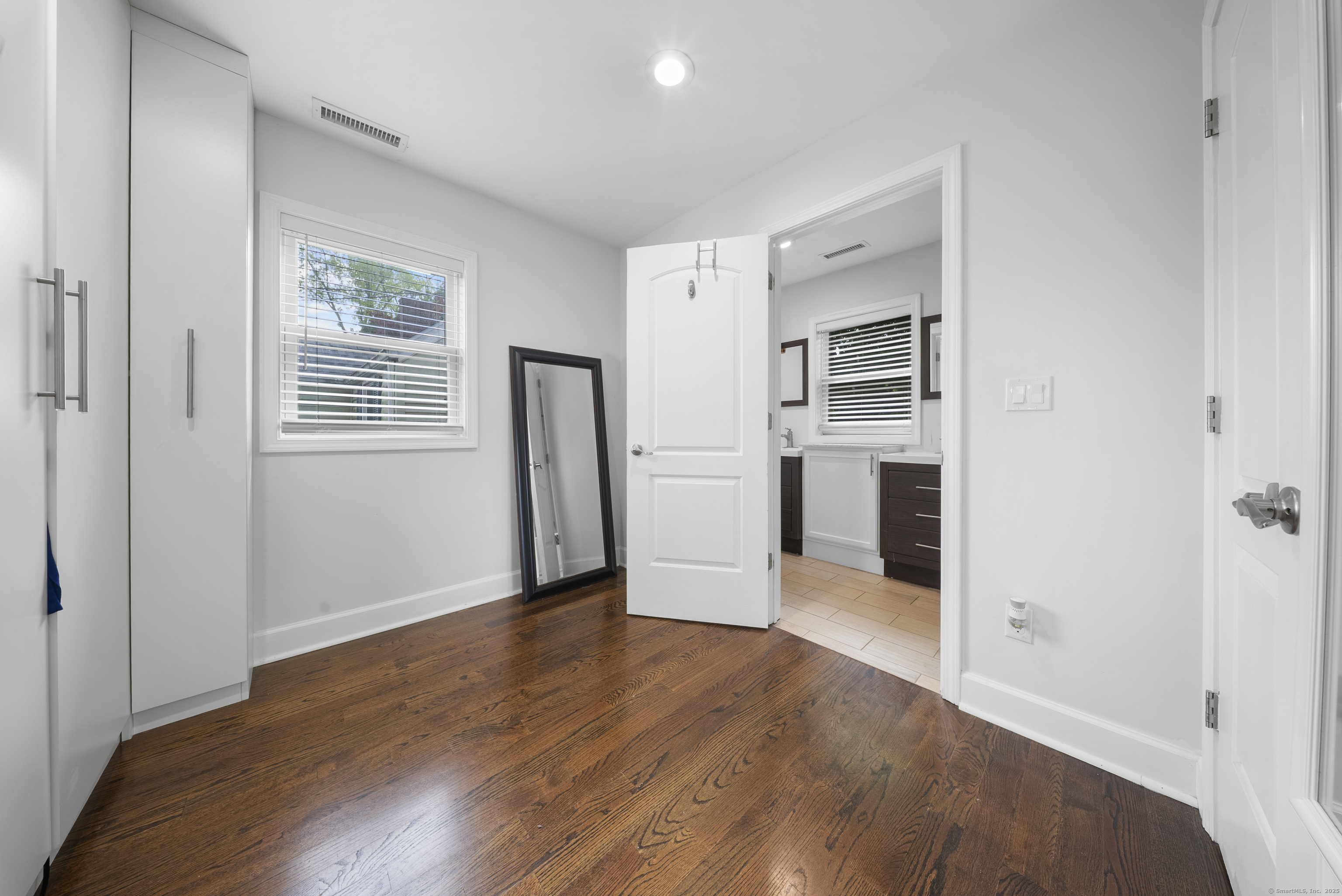 27 Ponus, Norwalk, Connecticut 06850