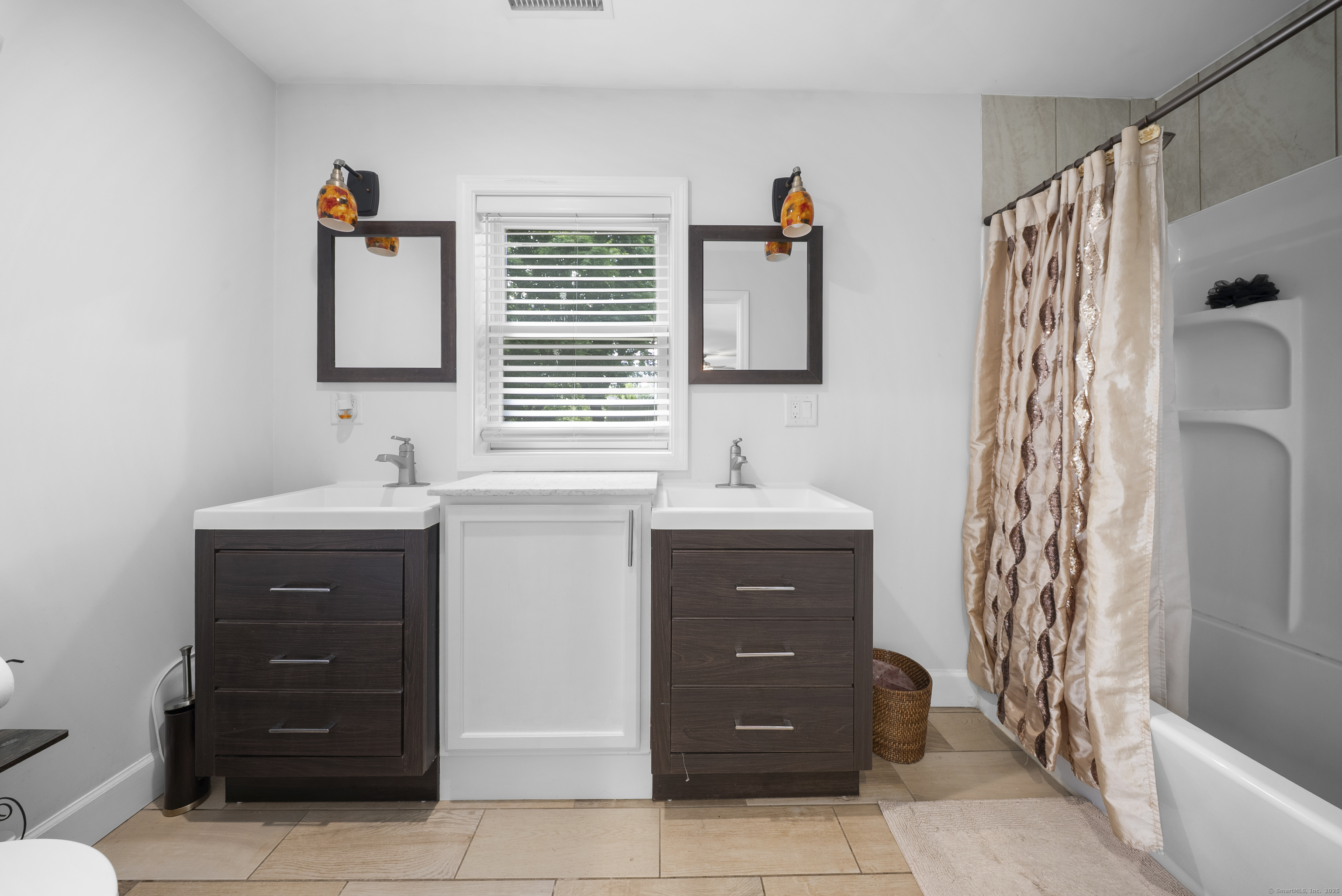 27 Ponus, Norwalk, Connecticut 06850