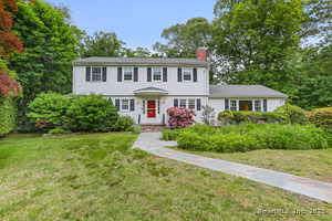 10 Crossland Place