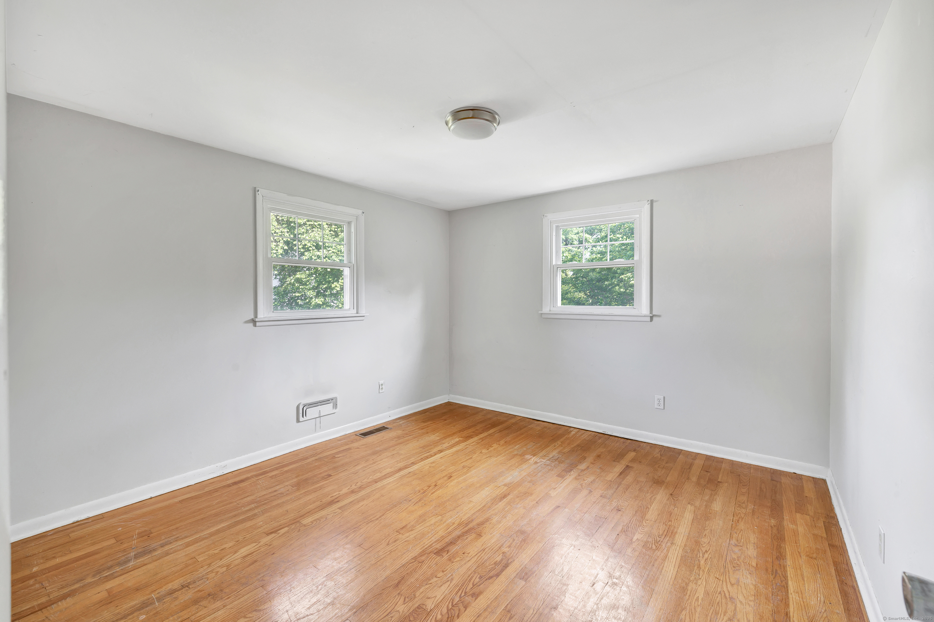12 Sugar Plum, Fairfield, Connecticut 06824