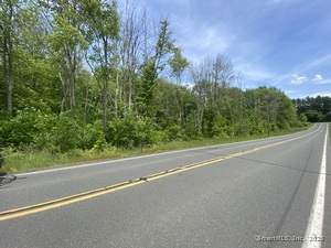 Homes for sale in Suffield, CT | Hickory St, Suffield, CT 06078 | MLS# 24099336