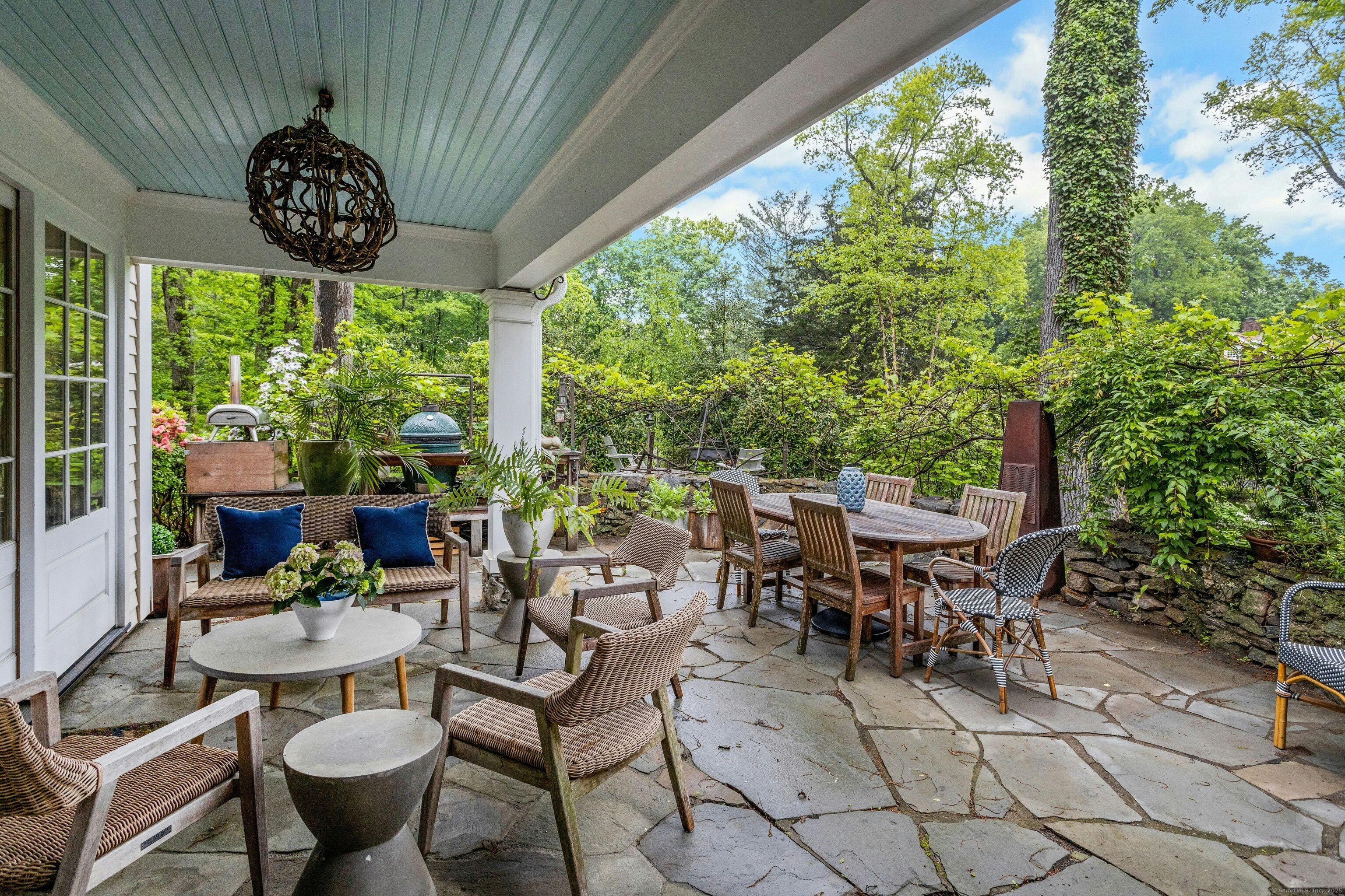11 Cedar Gate, Darien, Connecticut 06820