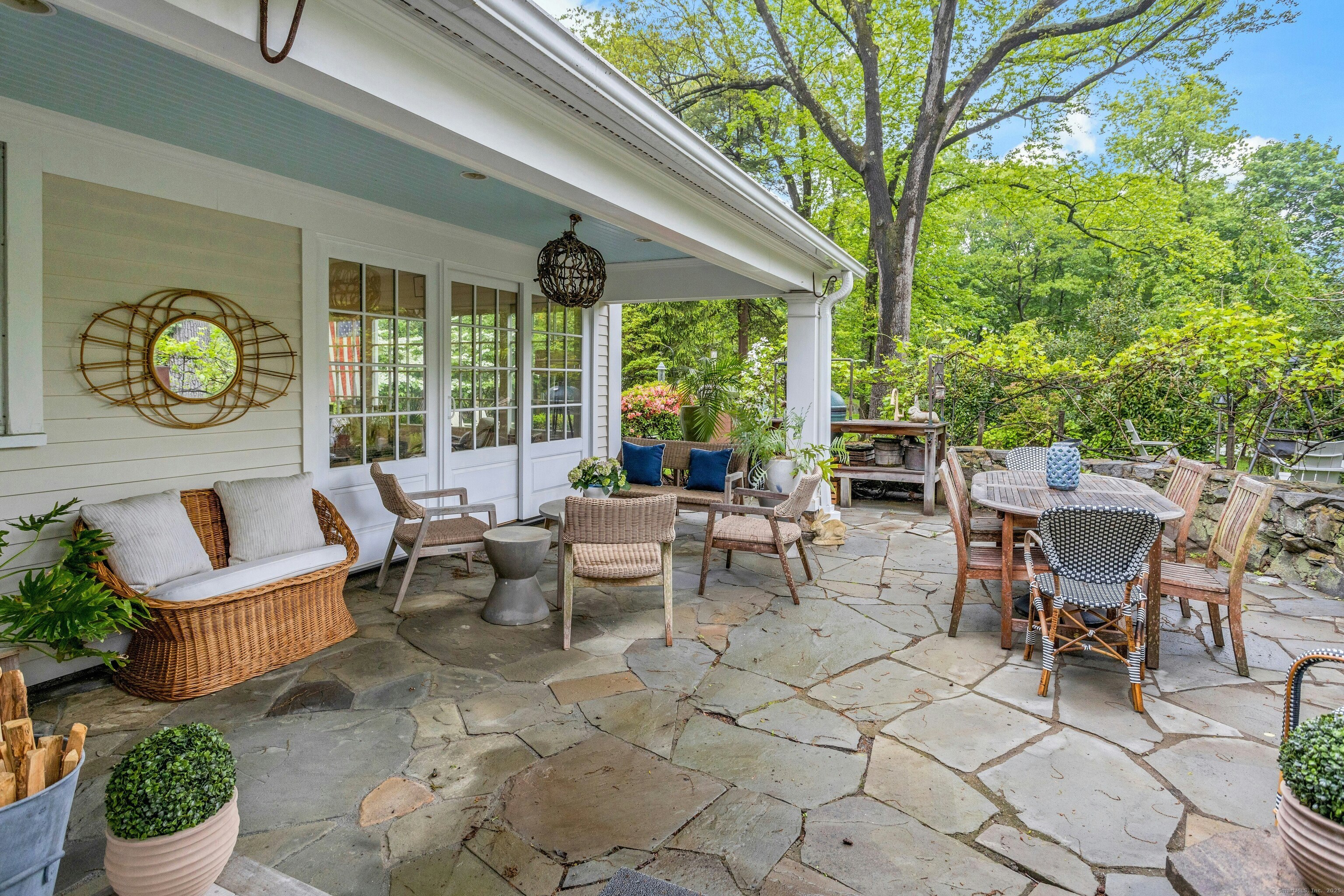 11 Cedar Gate, Darien, Connecticut 06820