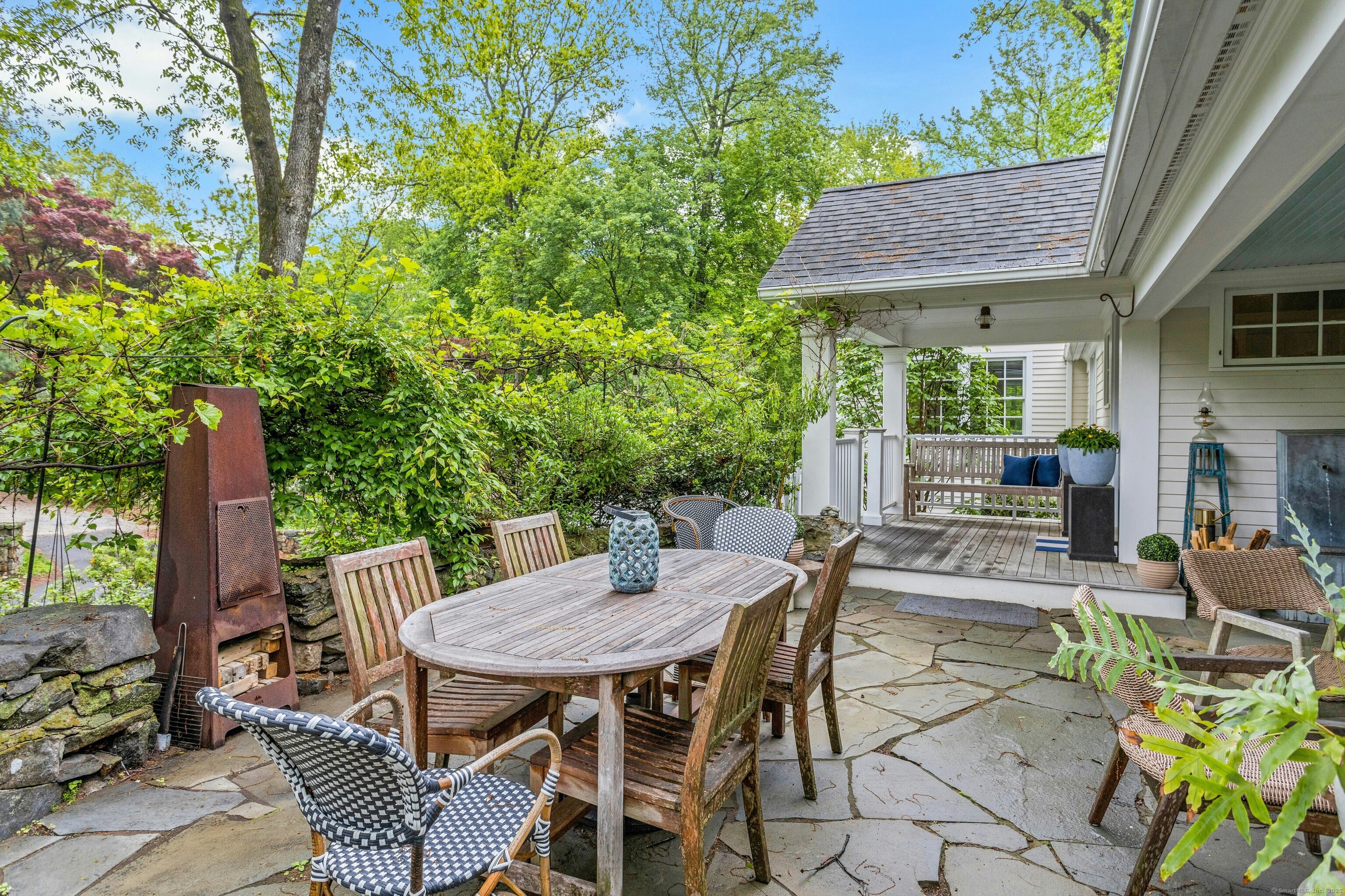 11 Cedar Gate, Darien, Connecticut 06820