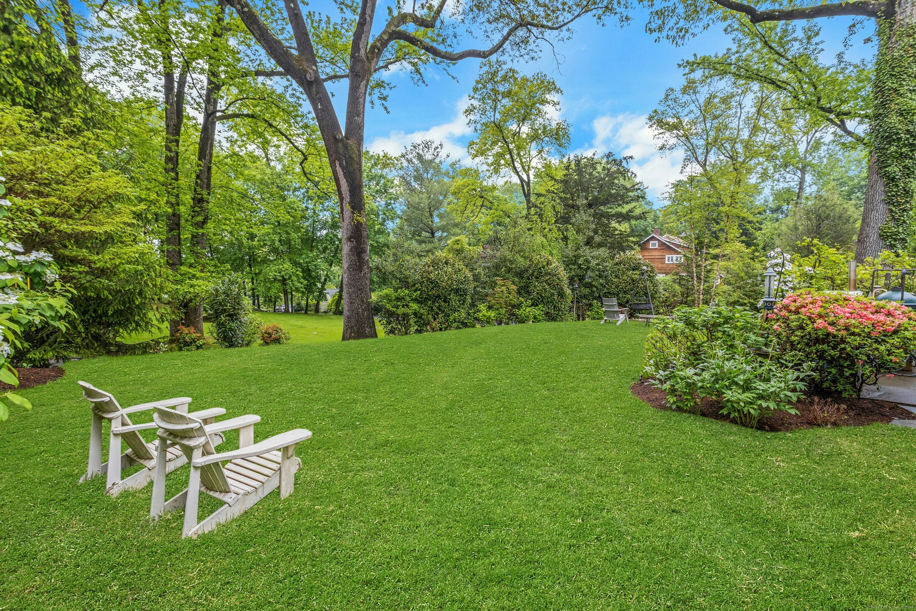 11 Cedar Gate, Darien, Connecticut 06820