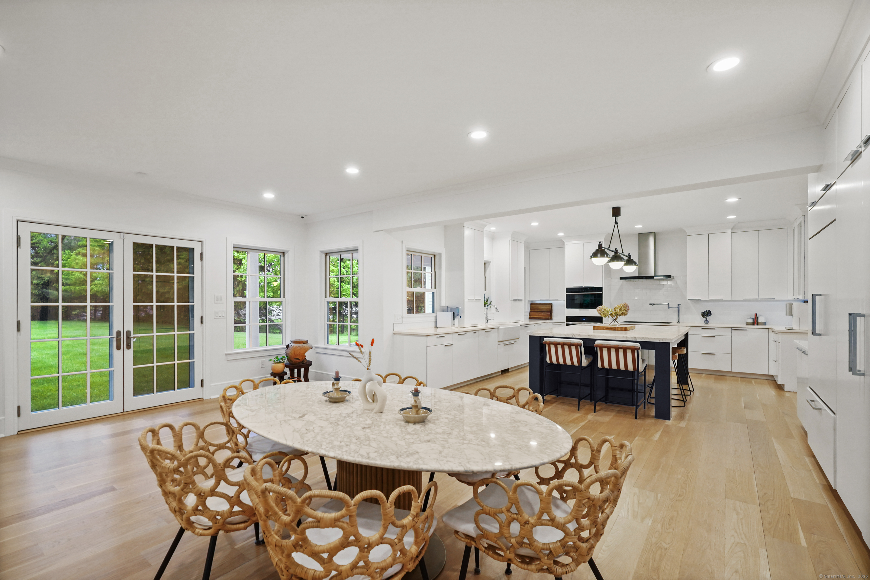 427 Taconic, Greenwich, Connecticut 06831