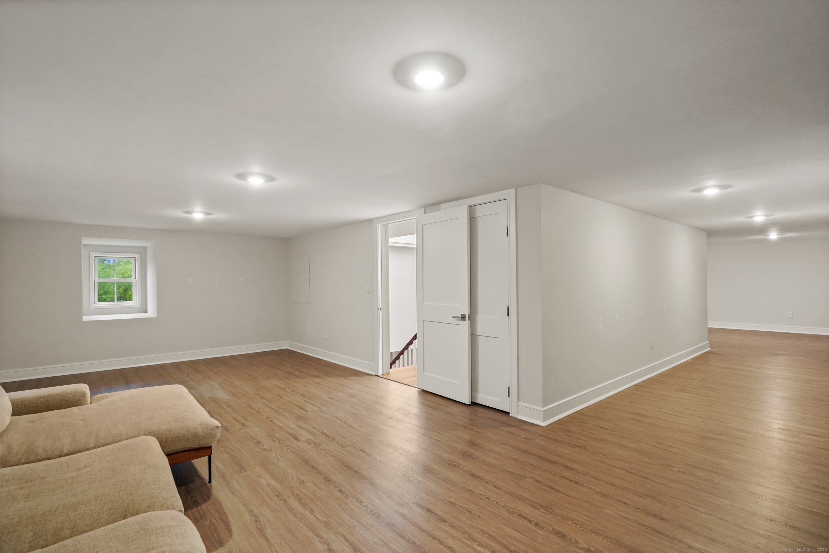 427 Taconic, Greenwich, Connecticut 06831