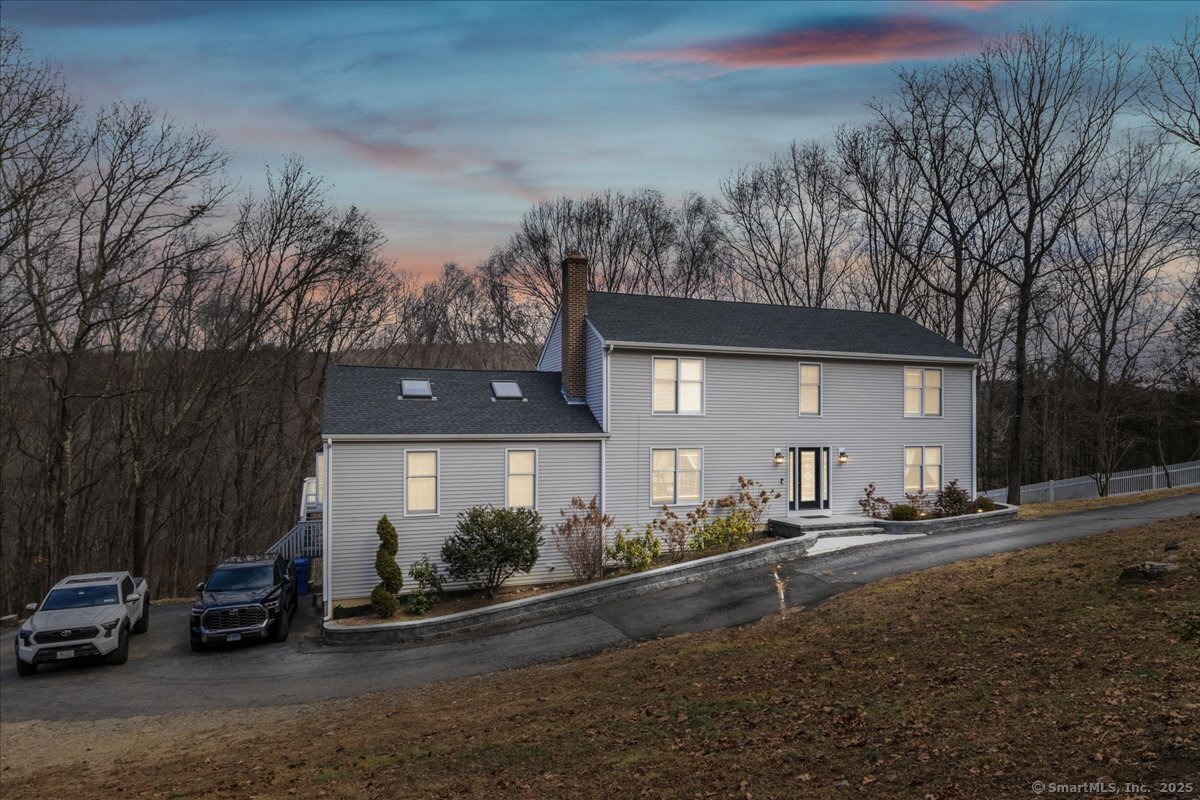 190 Thoreau Drive Shelton CT