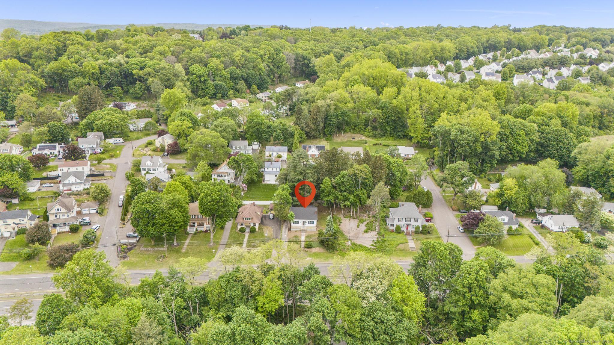 452 New Haven, Derby, Connecticut 06418