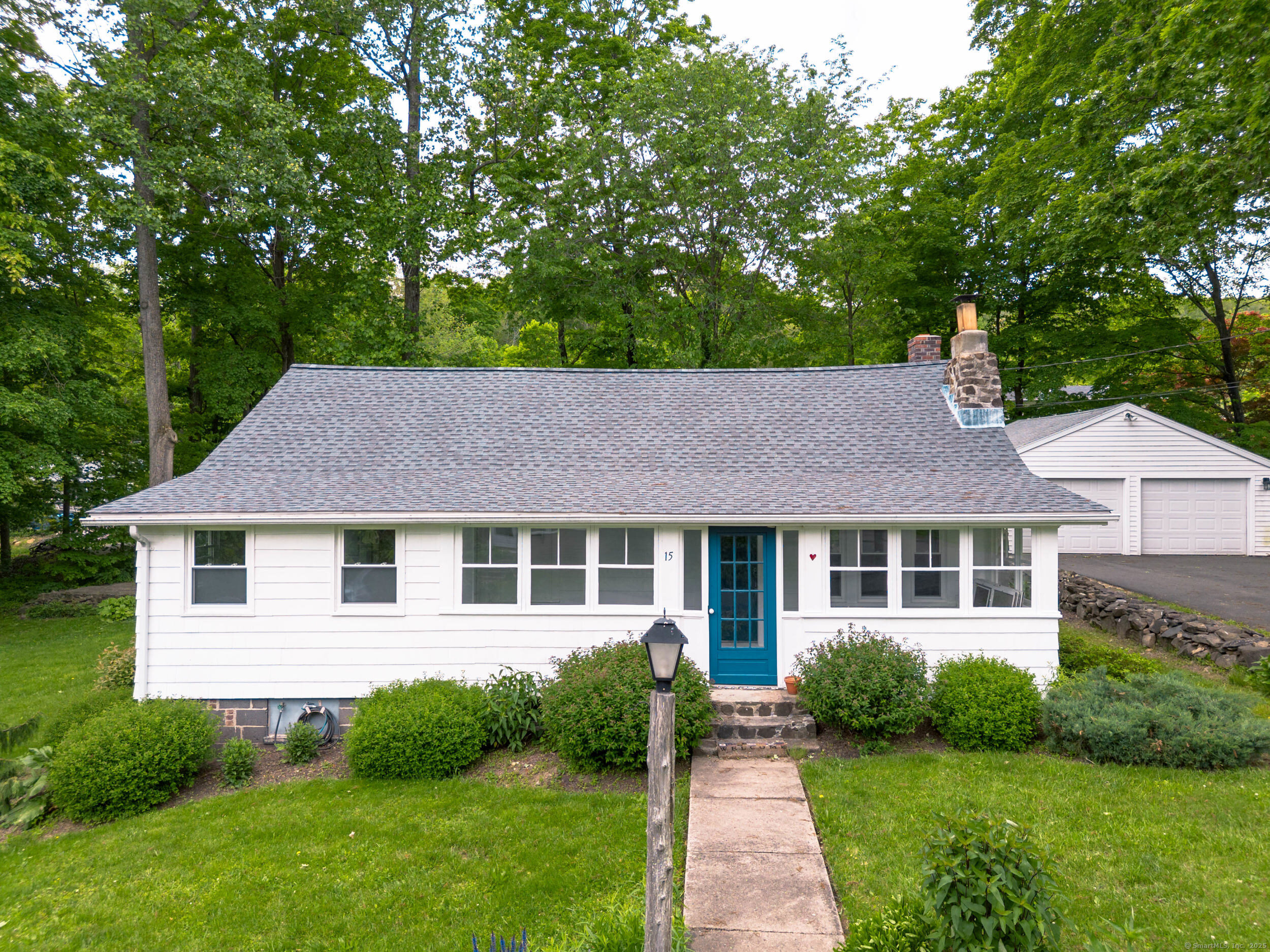 15 Seneca Road Middlefield CT