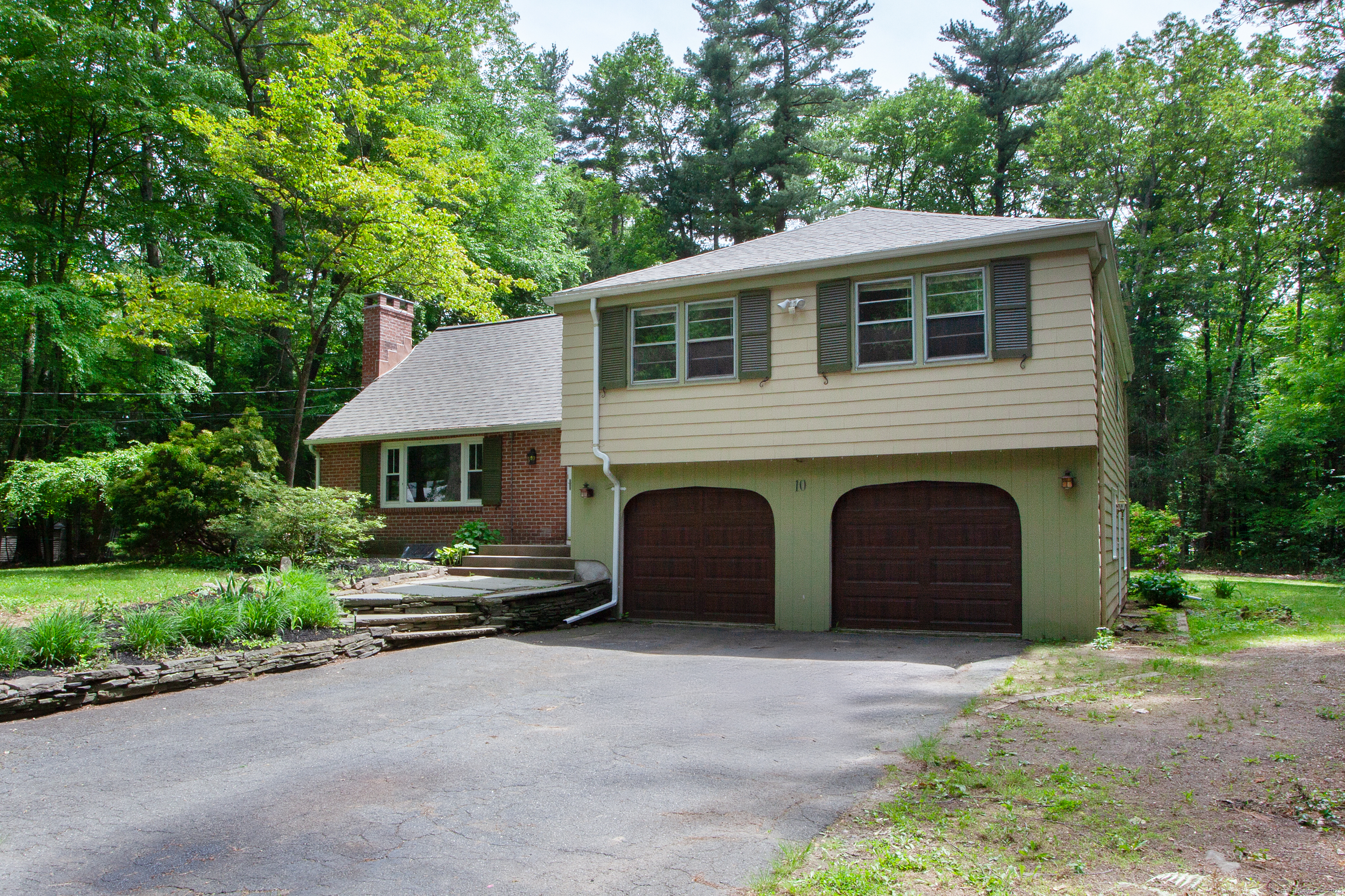 10 David Drive Simsbury CT