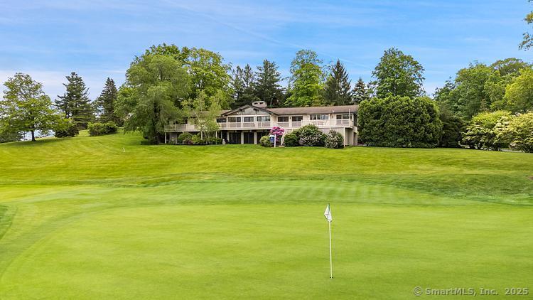 2 Aspetuck Hill Lane Weston CT