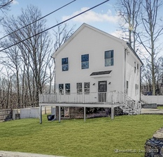 Homes for sale in Danbury, CT | 88 Walnut Trl, Danbury, CT 06810 | MLS# 24082659