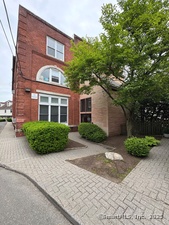 32 Pine Street, Unit 12 AKA 15