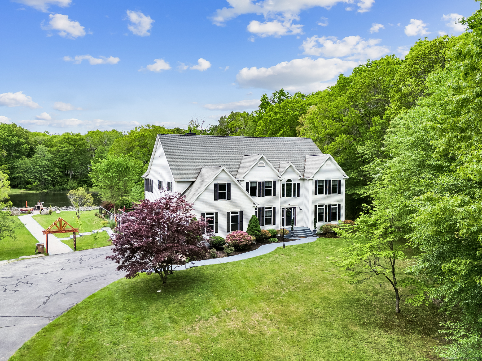 19 Cedarbrook Lane East Lyme CT
