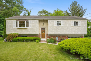15 Amherst Place