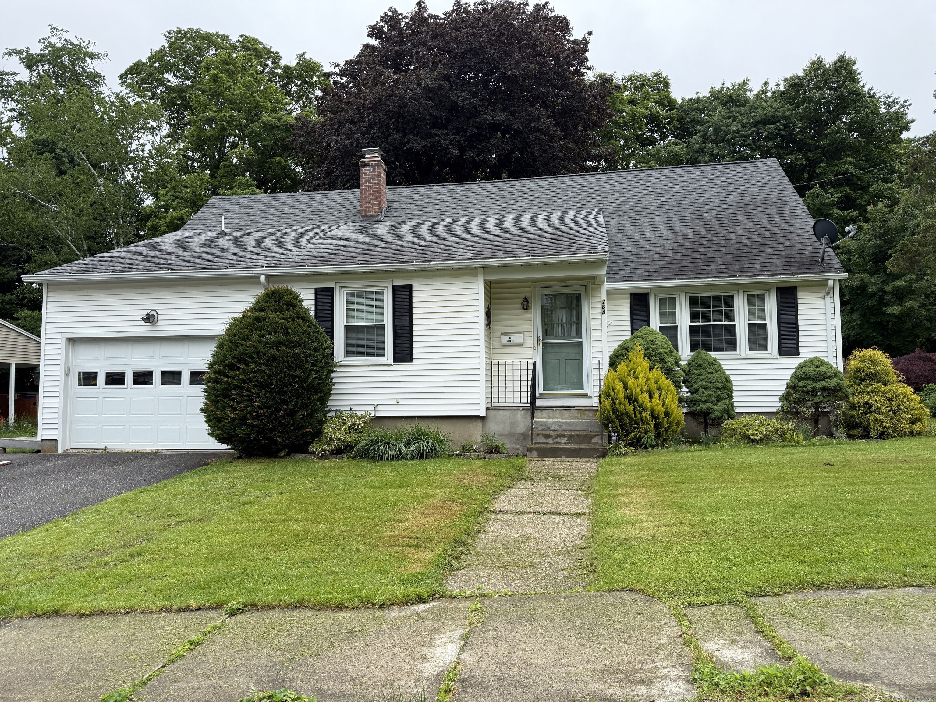 284 Gilbert Avenue Winchester CT
