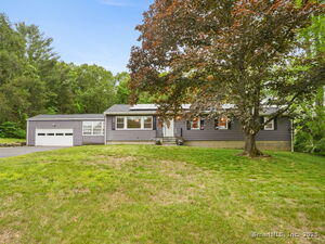 56 Great Neck Road