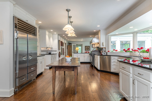 Homes for sale in Roxbury, CT | 8 Bayberry Hl, Roxbury, CT 06783 | MLS# 24088086