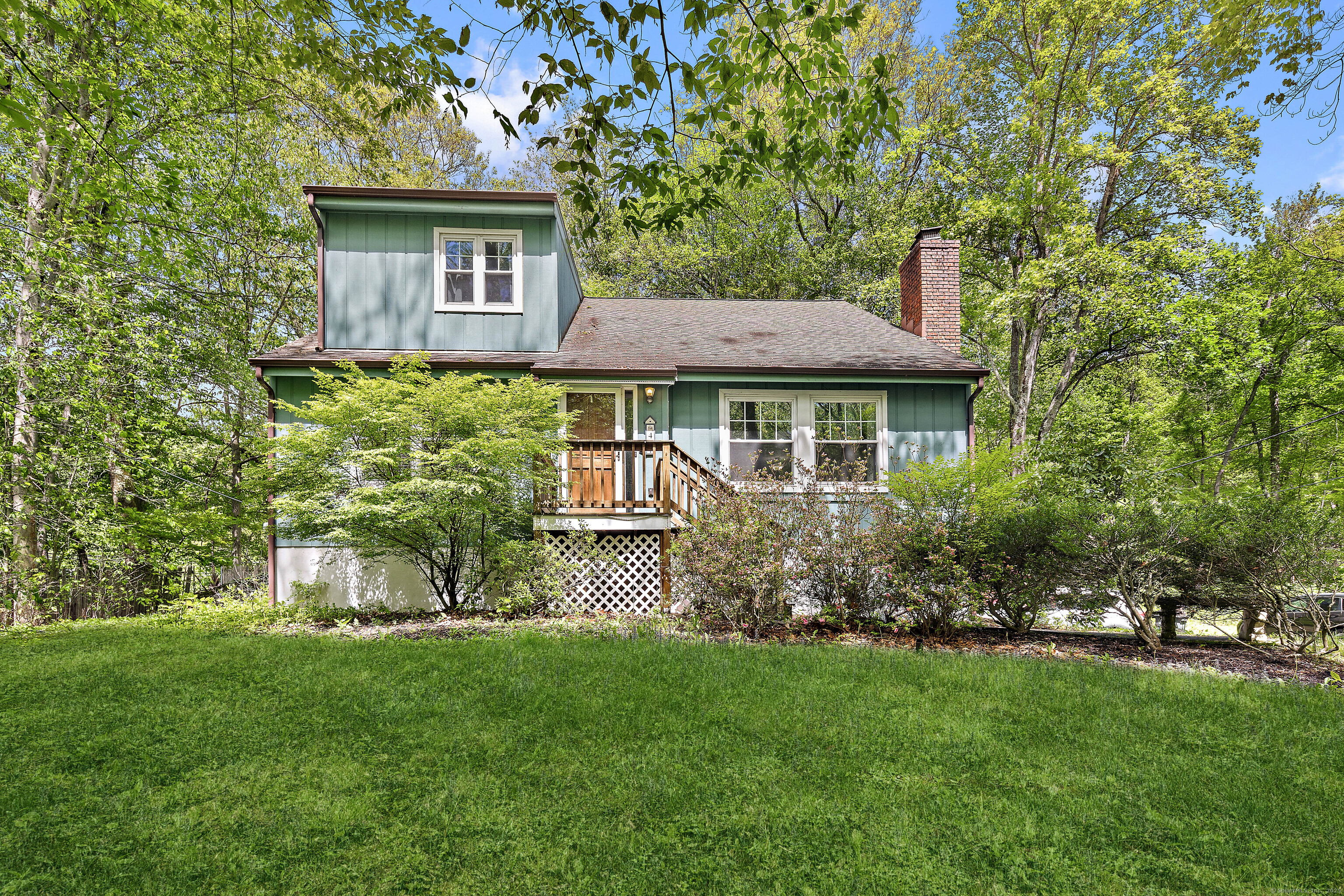 421 Chestnut Hill Road Stamford CT