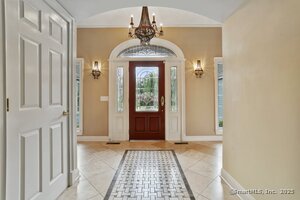 Homes for sale in Ridgefield, CT | 7 Jackson Ct, Ridgefield, CT 06877 | MLS# 24099382