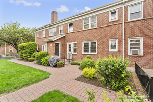 236 Glenbrook Road, Unit APT 10B