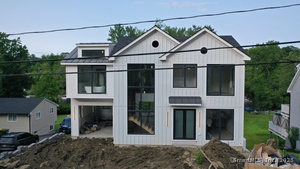 Homes for sale in Brookfield, CT | 20 North Lake Shore Dr, Brookfield, CT 06804 | MLS# 24100351