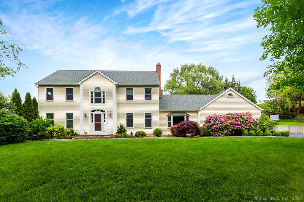 12 Fawn Ridge Drive Brookfield CT