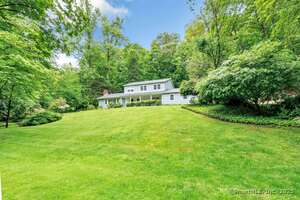 6 Rivergate Woods