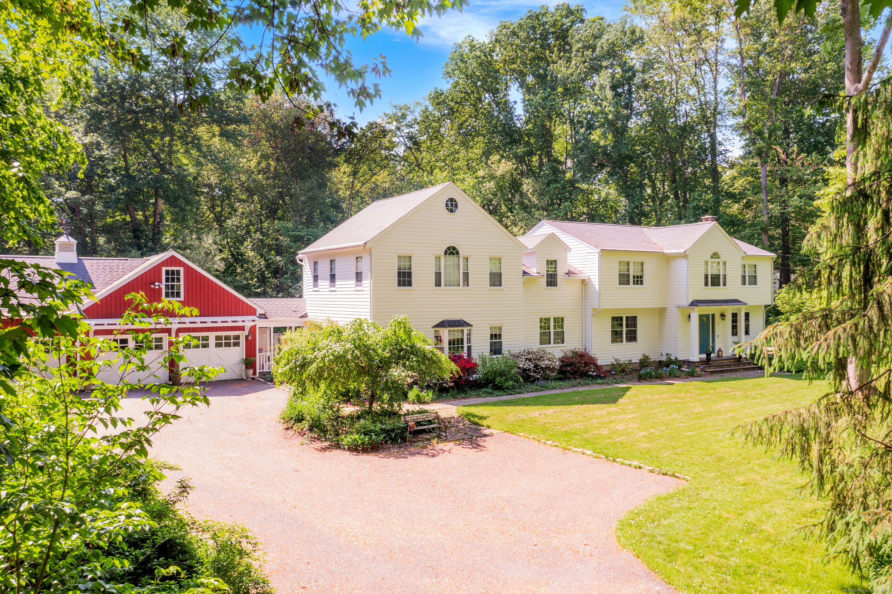 17 Joanne Lane Weston CT