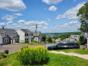 Homes for sale in Shelton, CT | 26 King St, Shelton, CT 06484 | MLS# 24100737