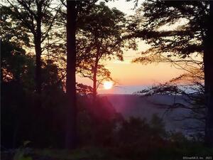 Homes for sale in Killingly, CT | 612 Cook Hill Rd, Killingly, CT 06239 | MLS# 24100889