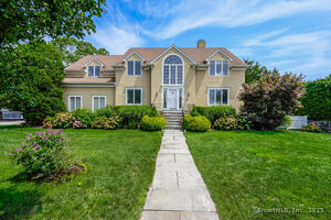 142 Downs Avenue