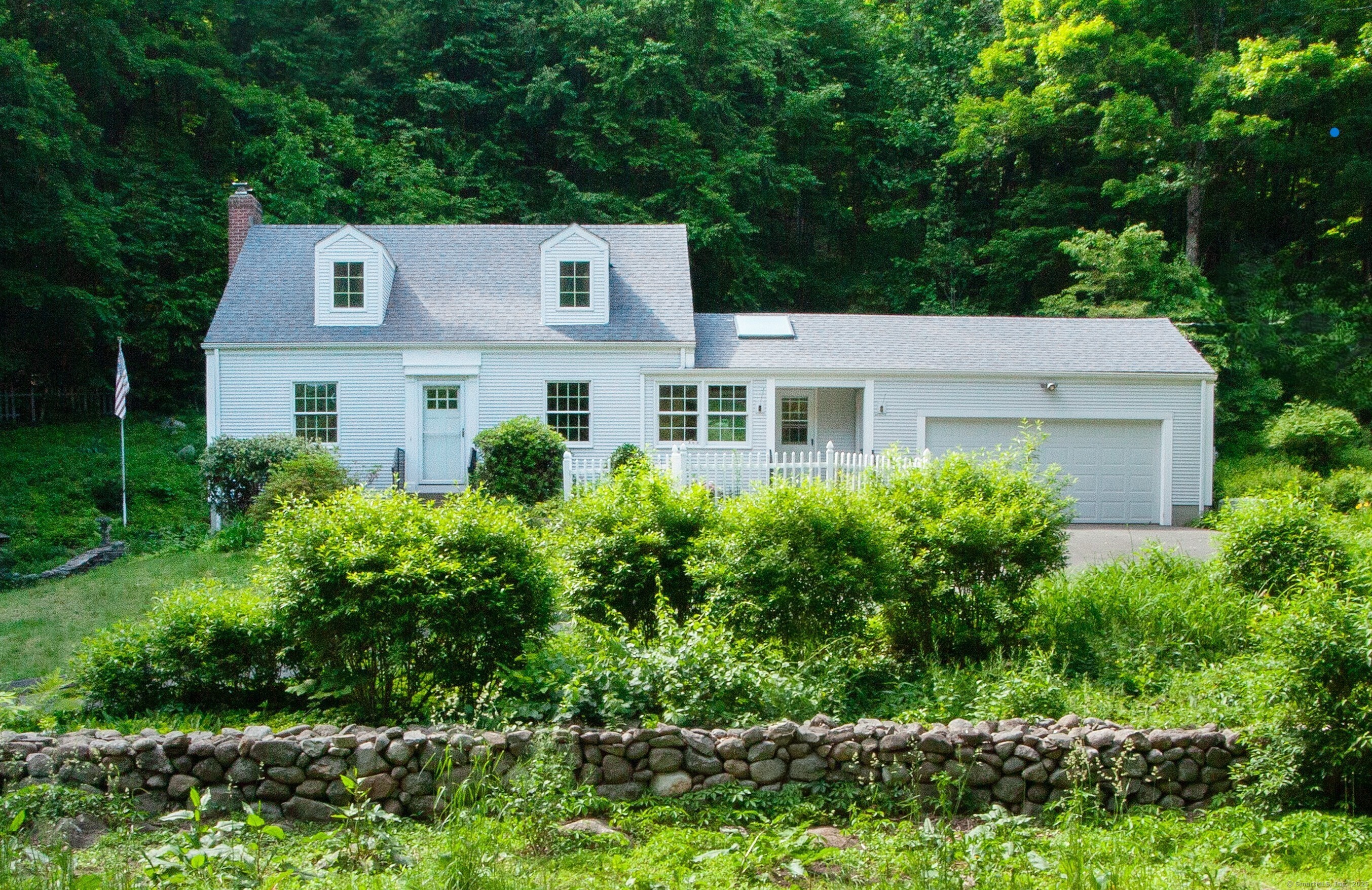 106 Hedgehog Lane Simsbury CT