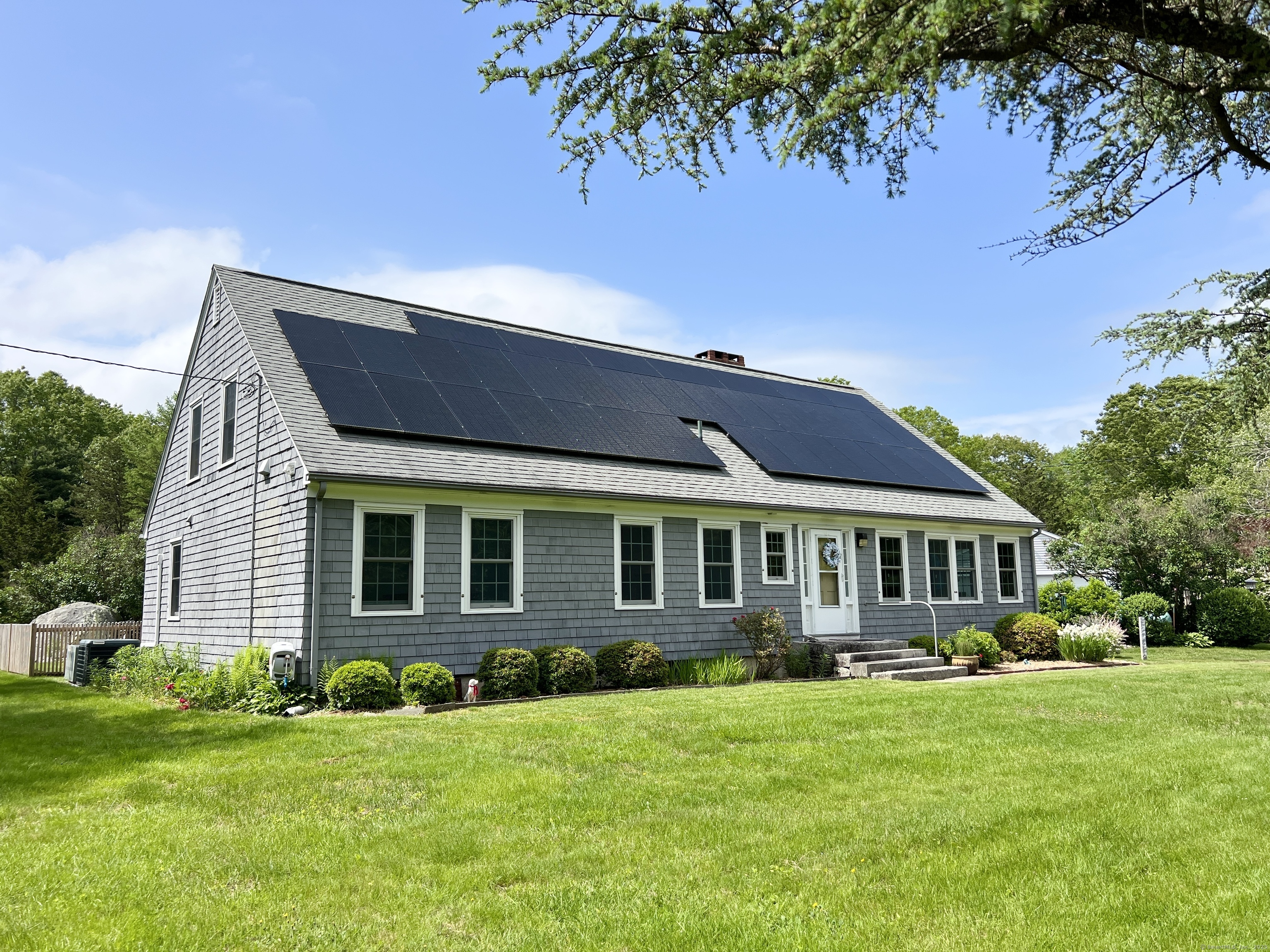 104 Quaker Farm Road Groton CT