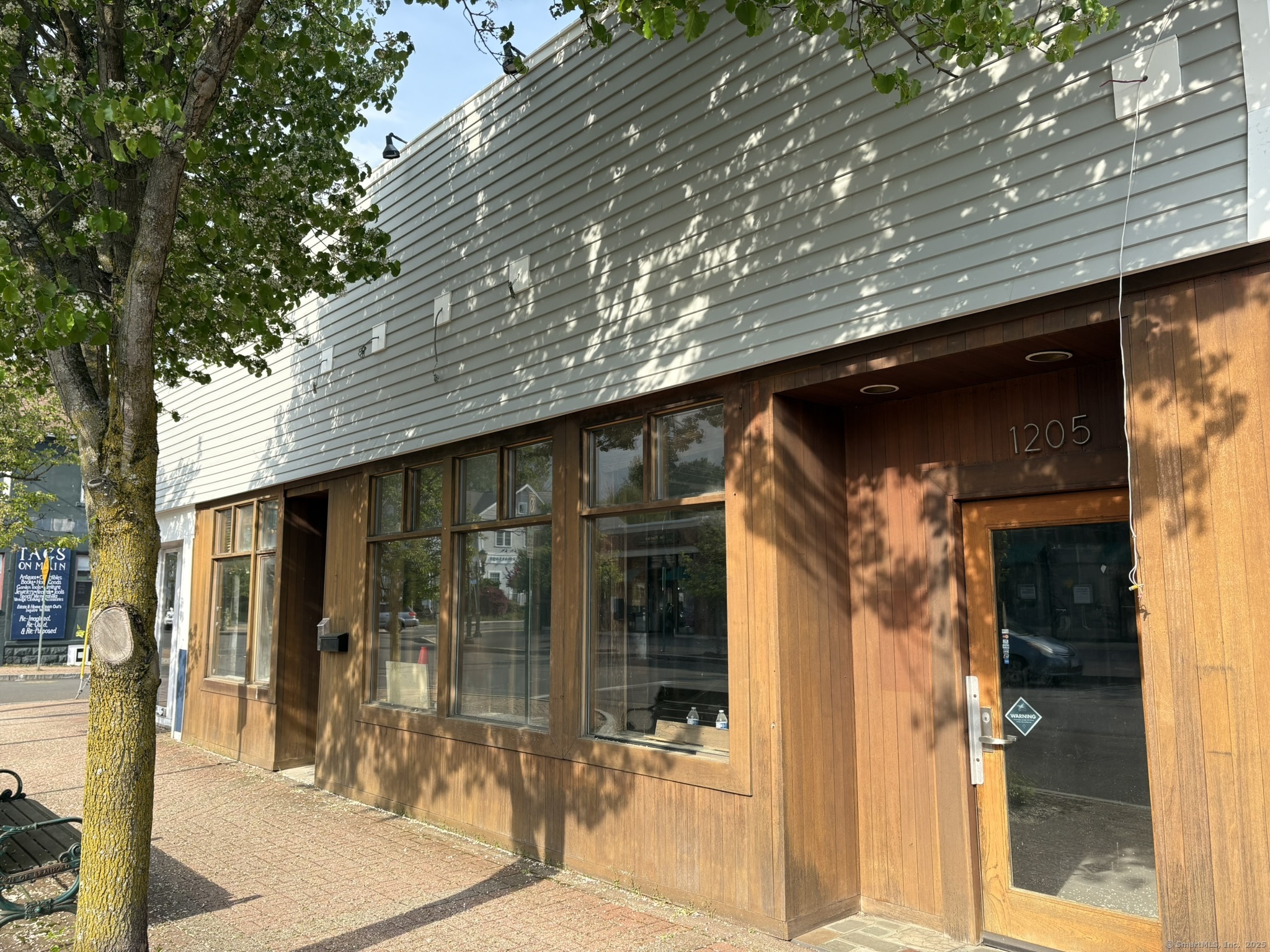 1205 Main, Branford, 06405, ,Commercial For Lease,For Rent,Main,24101311