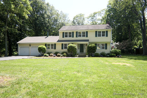 16 Mortar Rock Road