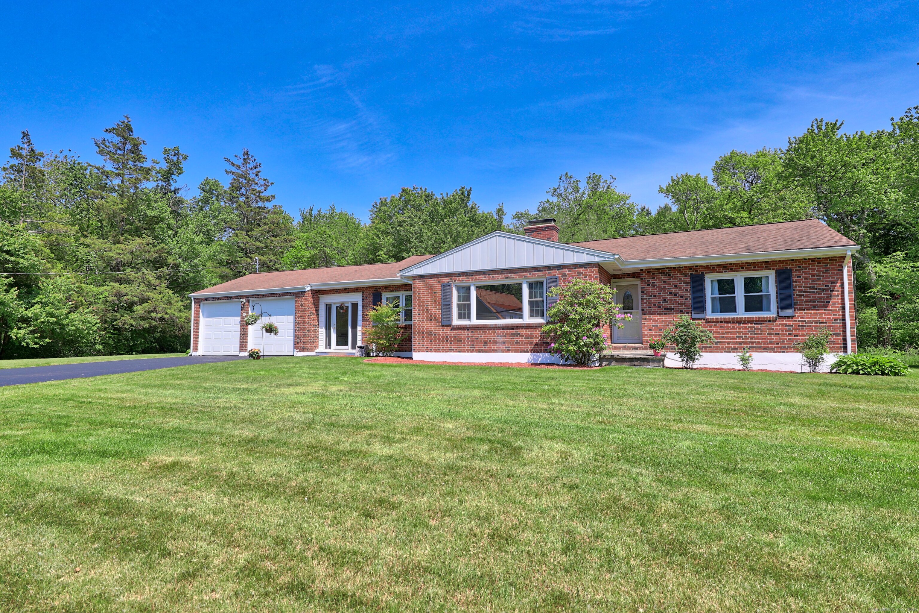 17 Straitsville Road Prospect CT
