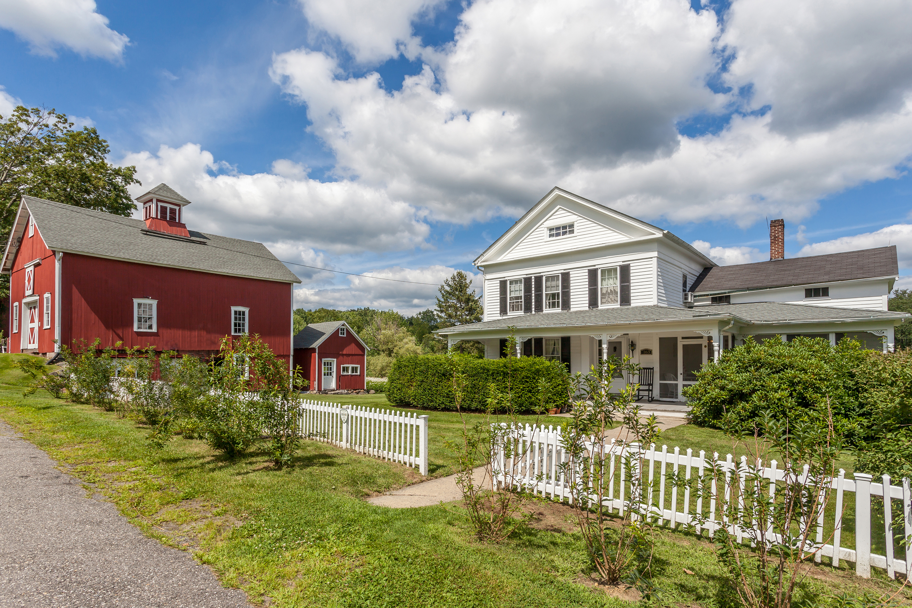 163 Lake Road Warren CT