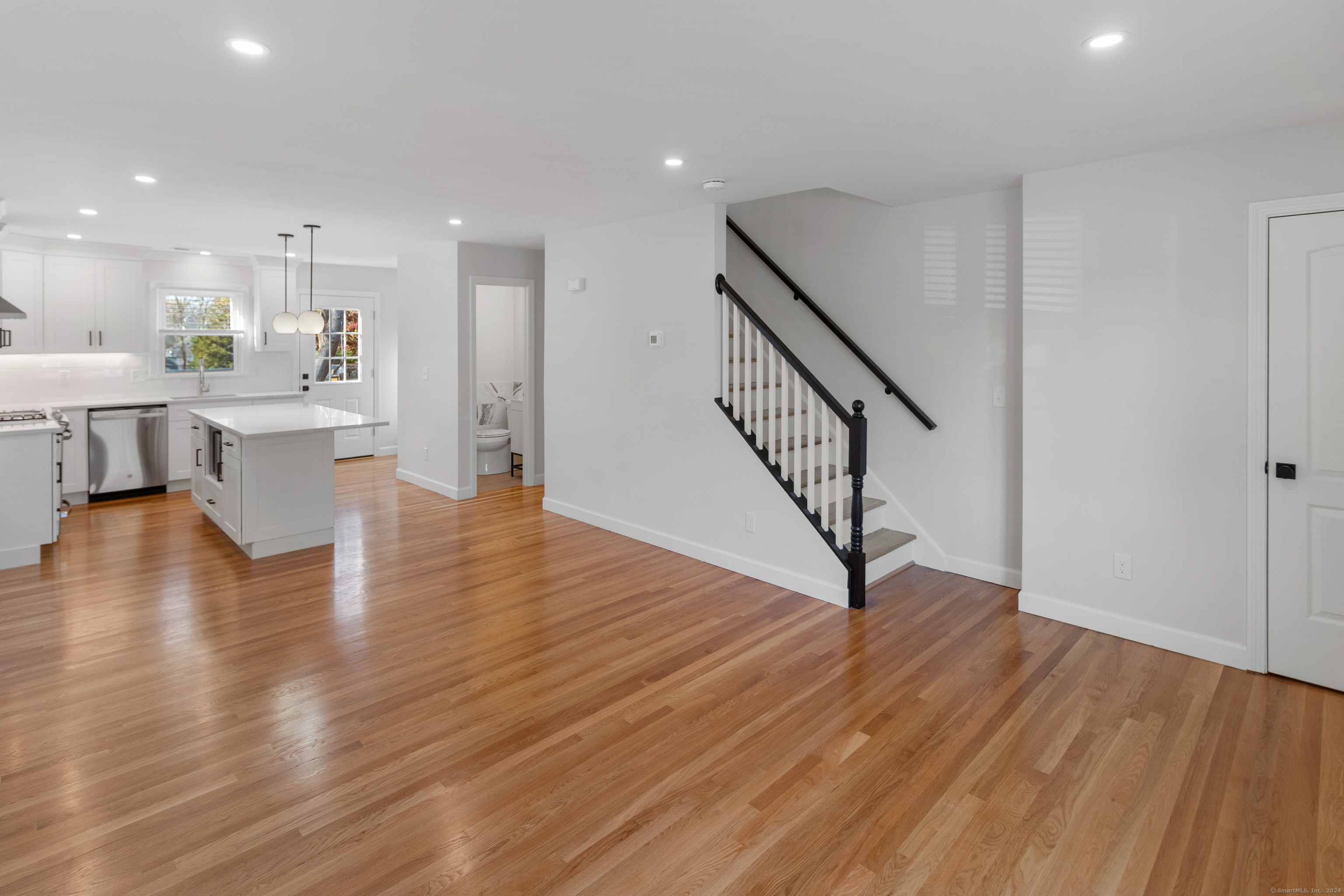59 Clinton, Norwalk, 06854, 3 Bedrooms Bedrooms, ,2 BathroomsBathrooms,Residential Rental,For Sale,Clinton,24101487