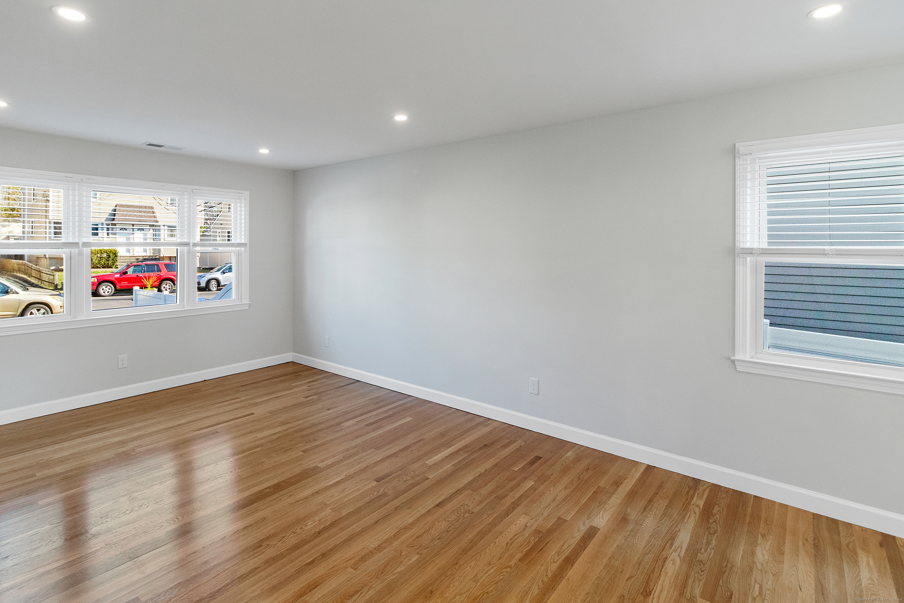 59 Clinton, Norwalk, 06854, 3 Bedrooms Bedrooms, ,2 BathroomsBathrooms,Residential Rental,For Sale,Clinton,24101487