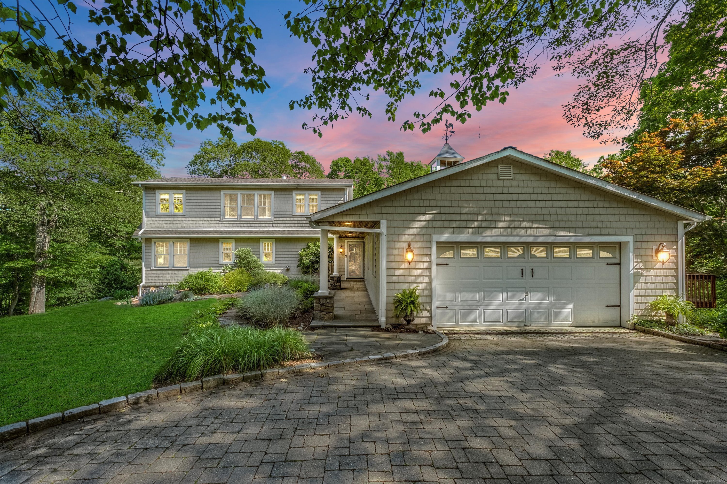 40 Thunder Hill Lane Ridgefield CT