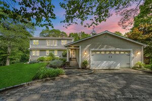 40 Thunder Hill Lane