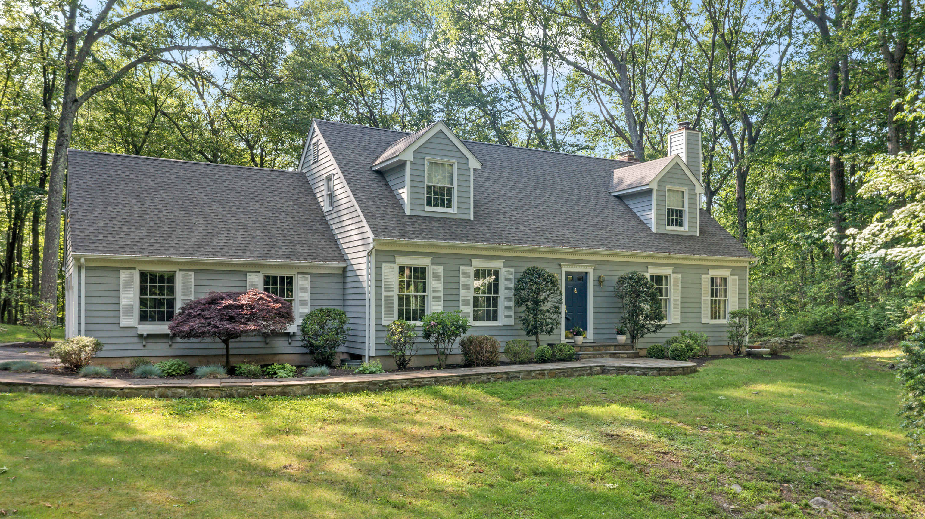 6 Middlebrook Pond Road Redding CT