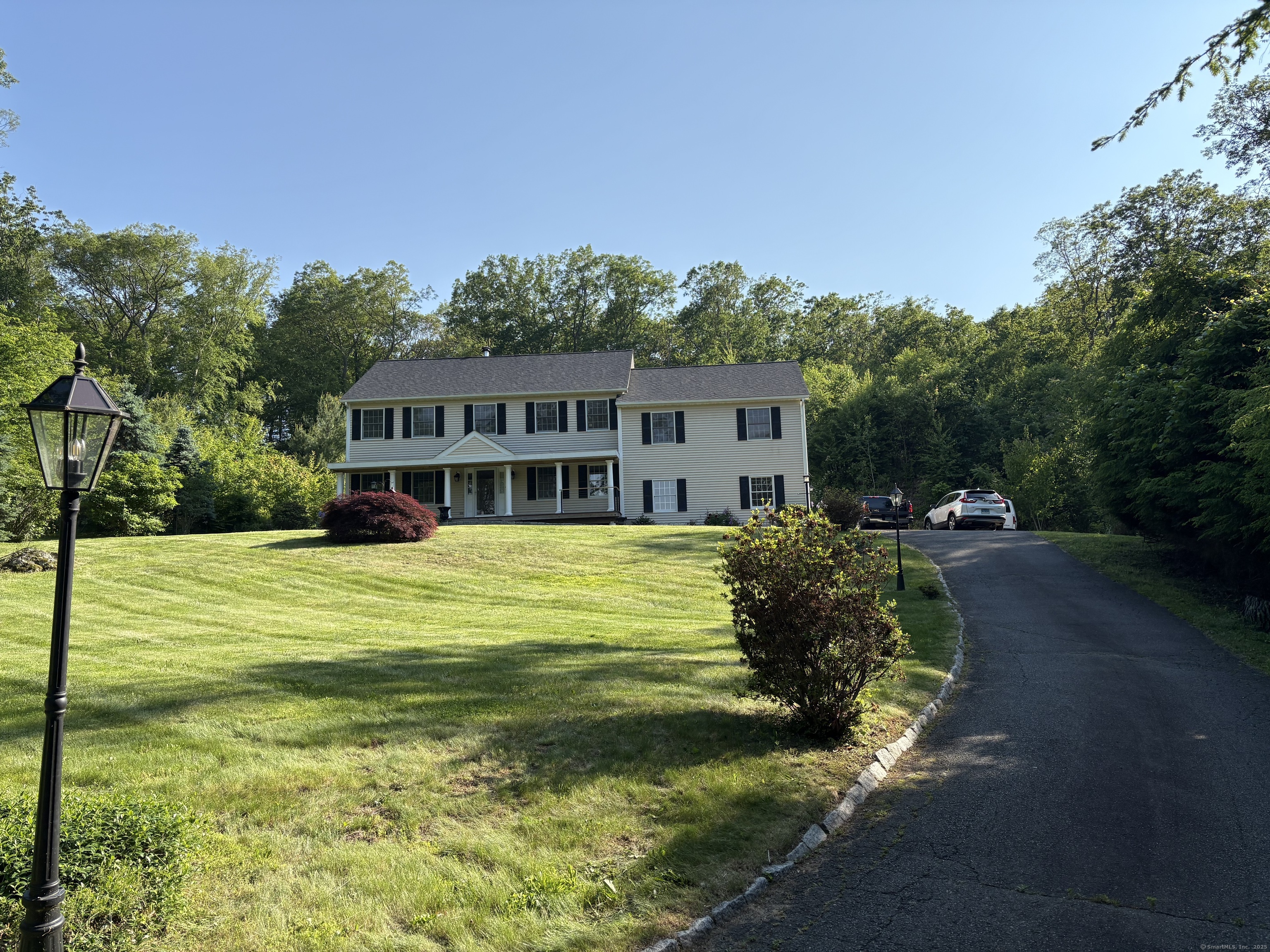 10 Secor Road Brookfield CT